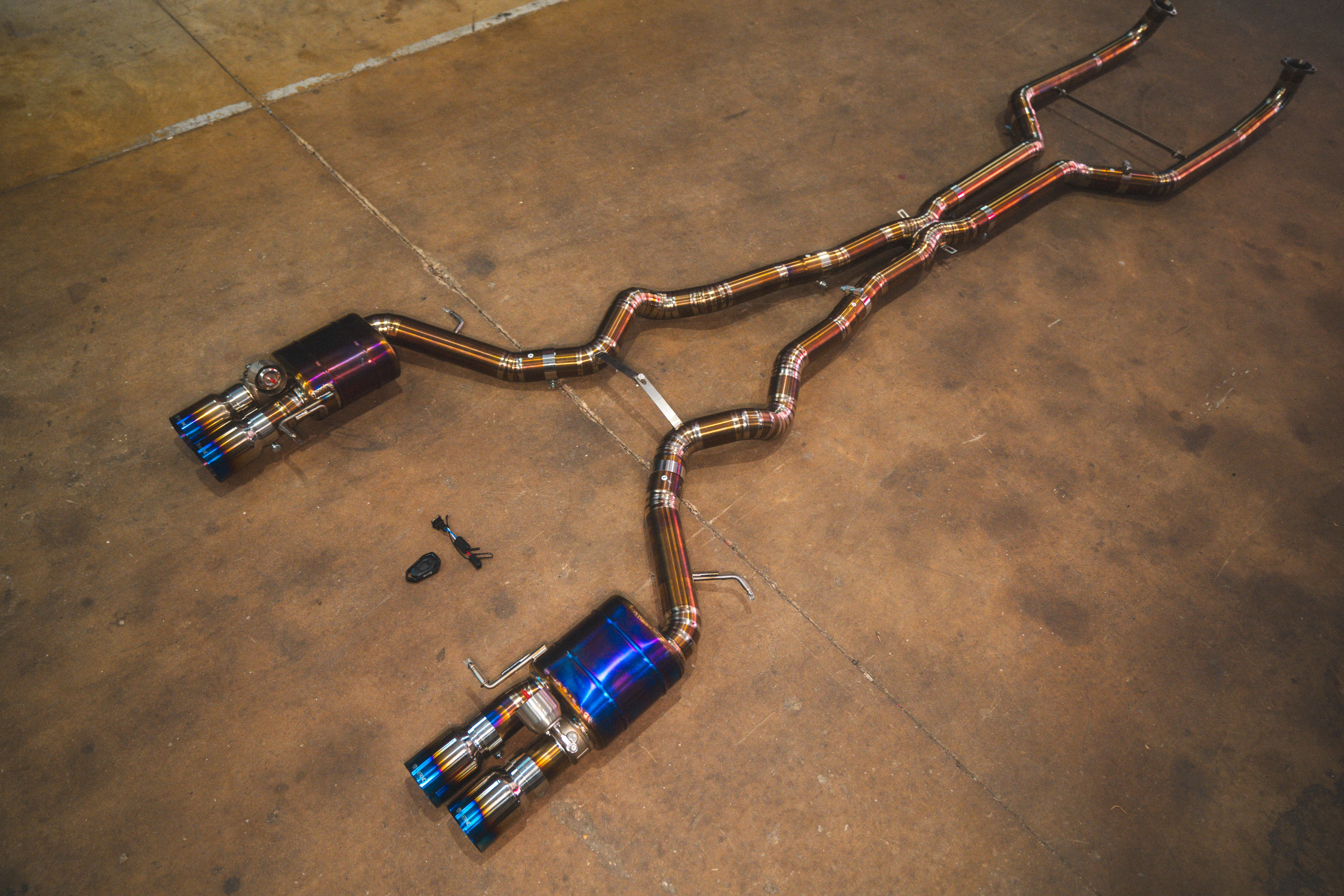 BMW F10 M5 / F06 M6 Valved Sport Exhaust System - Image 21