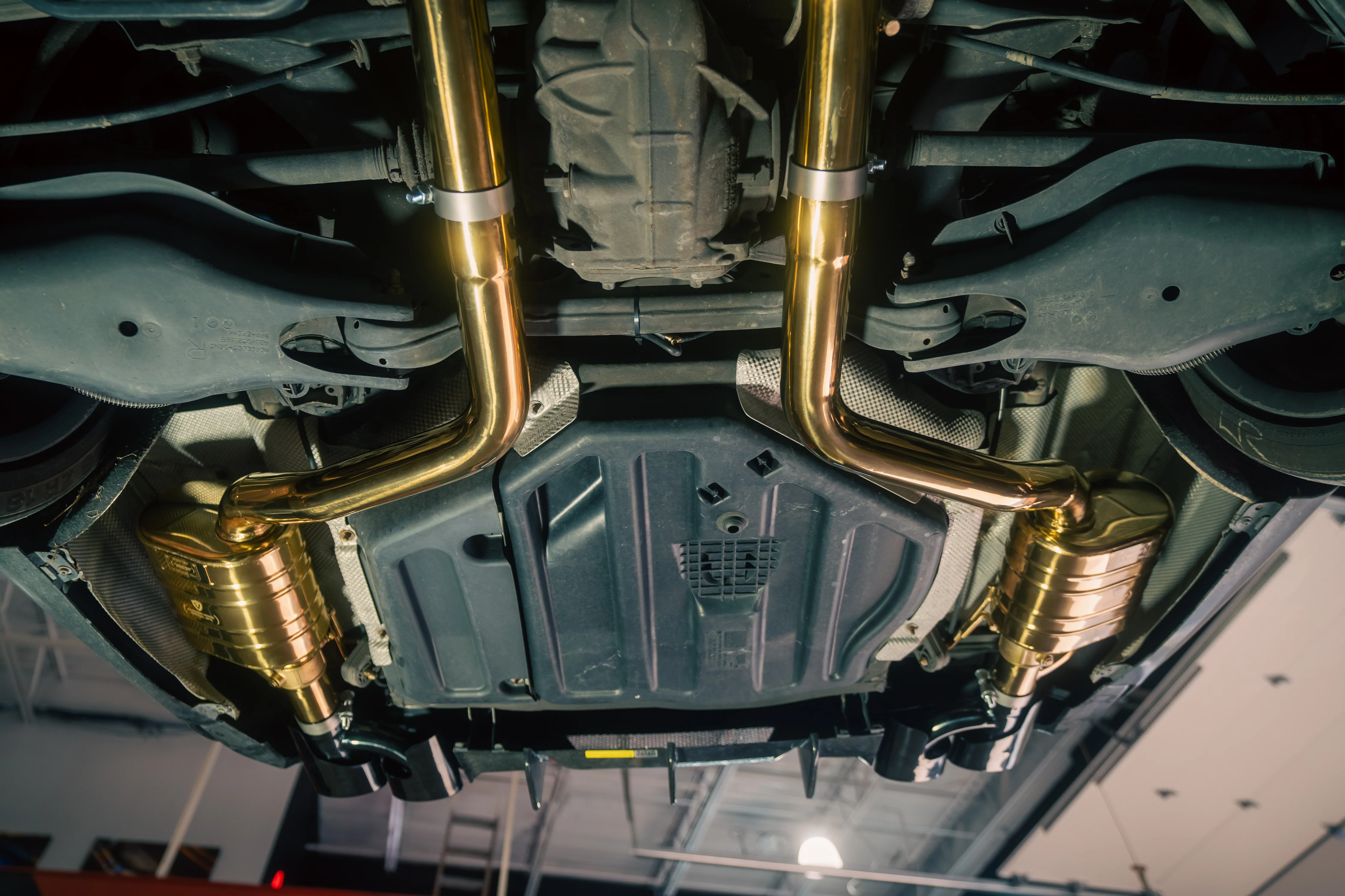Mercedes C63 AMG W204 Valved Sport Exhaust System - Image 5