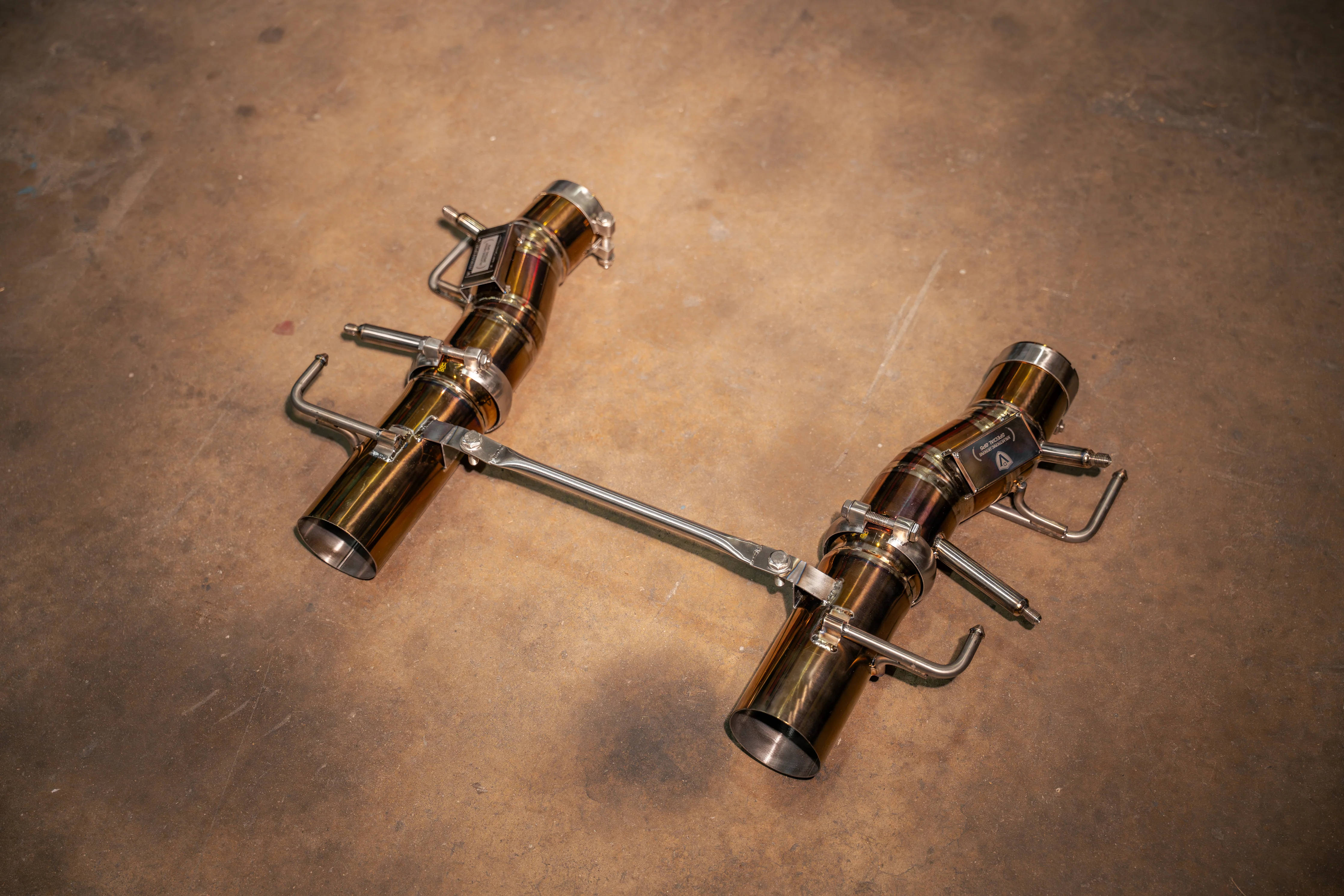 Ferrari SF90 RACE F1 Exhaust System - Image 2